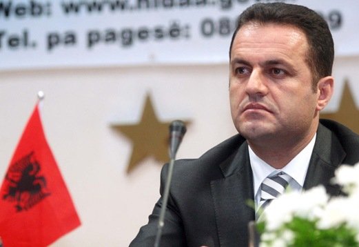 Albanian General Prosecutor moves family abroad amid life threats