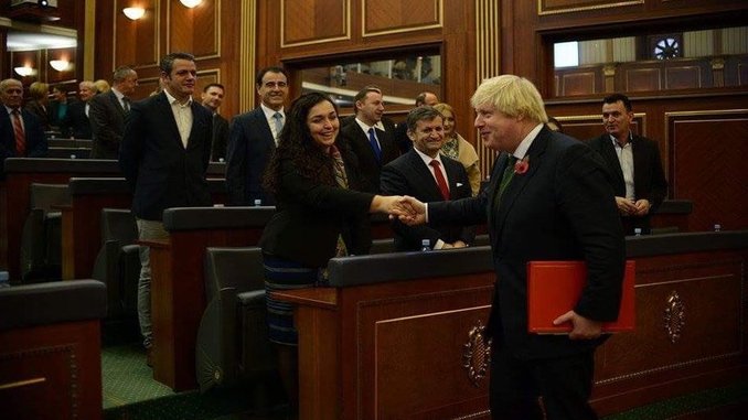 Boris Johnson in Kosovo – Calls for Continued Talks between Kosovo and Serbia
