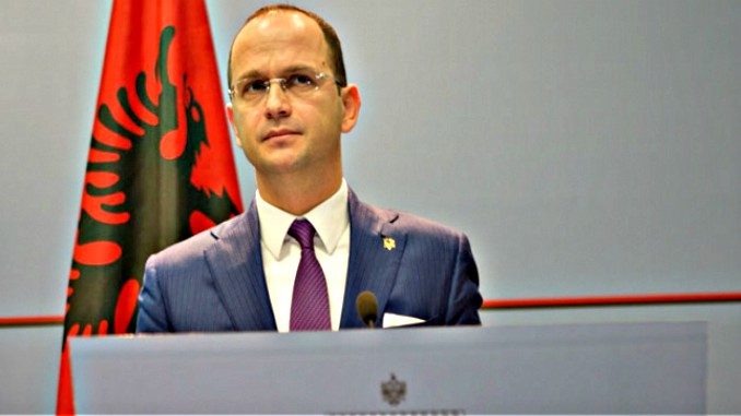 Interview – Albanian foreign minister: New Balkan alliances oppose tribunals
