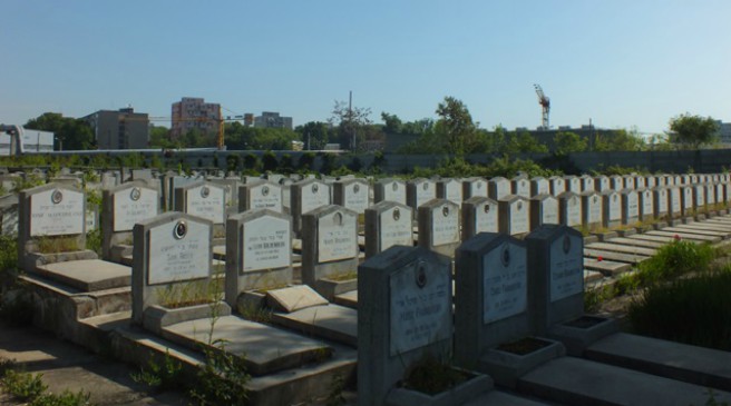 Smashed Graves Highlight Romania’s Lingering Anti-Semitism