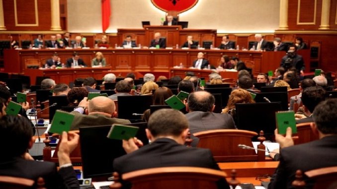 Albanian Parliament approves the Special Anti-Corruption Prosecutor Law as part of its much disputed Justice Reform