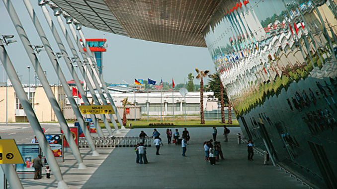 Hong-Kong based China Everbright Limited acquires Albania’s only international airport in Tirana