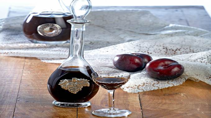 Must Try! This is the best homemade plum liqueur