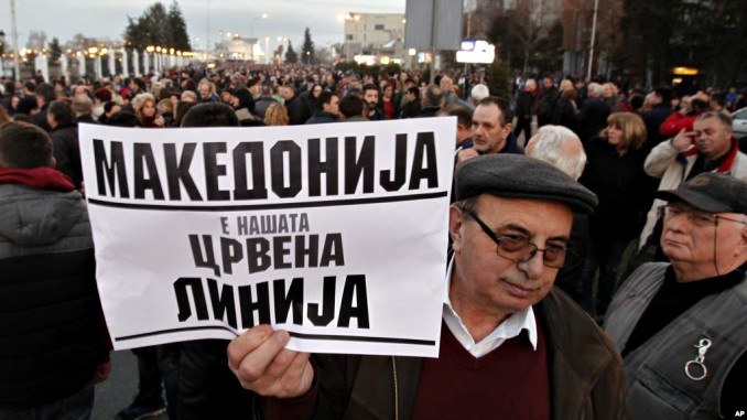 Thousands Protest Wider Use of Albanian Language in Macedonia